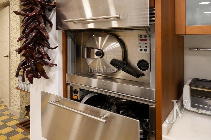 Foto 37f5dd33-b952-48bb-b62d-870906d77c7a. Chalet mit heizung parking pool in Somosaguas Pozuelo de Alarcón