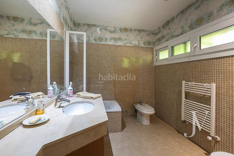 Foto 718d8324-4116-4cf3-a6ce-6fa220617b56. Chalet mit heizung parking pool in Somosaguas Pozuelo de Alarcón