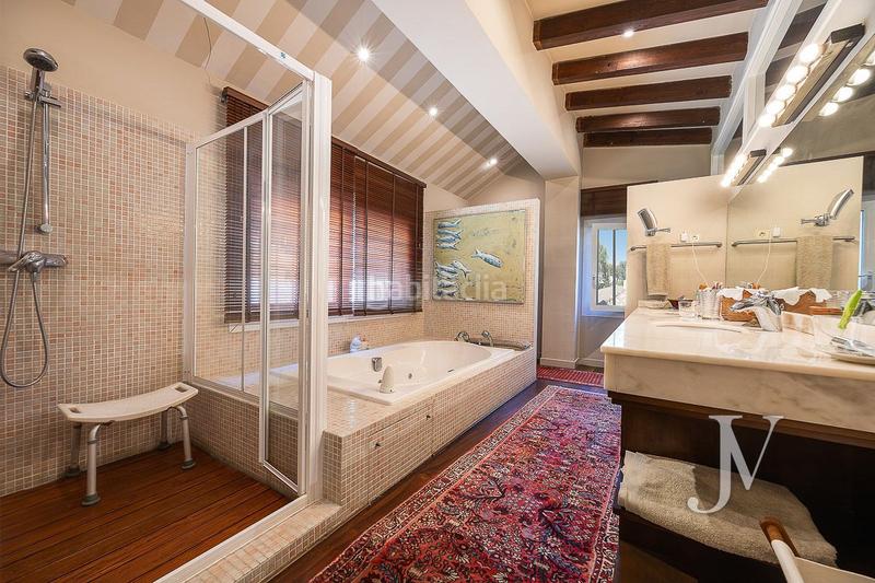 Foto b29b0046-34bd-46be-a917-71faed658192. Chalet mit heizung parking pool in Somosaguas Pozuelo de Alarcón