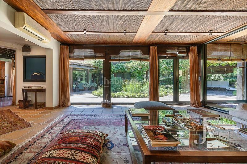 Foto 02e1b7e2-f0e8-4f15-a030-48c5636c9093. Chalet with heating parking pool in Somosaguas Pozuelo de Alarcón