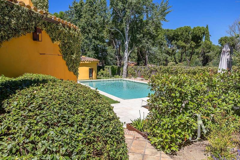 Foto 3d7462e1-cbe4-446d-962e-a4706e4985ba. Chalet with heating parking pool in Somosaguas Pozuelo de Alarcón