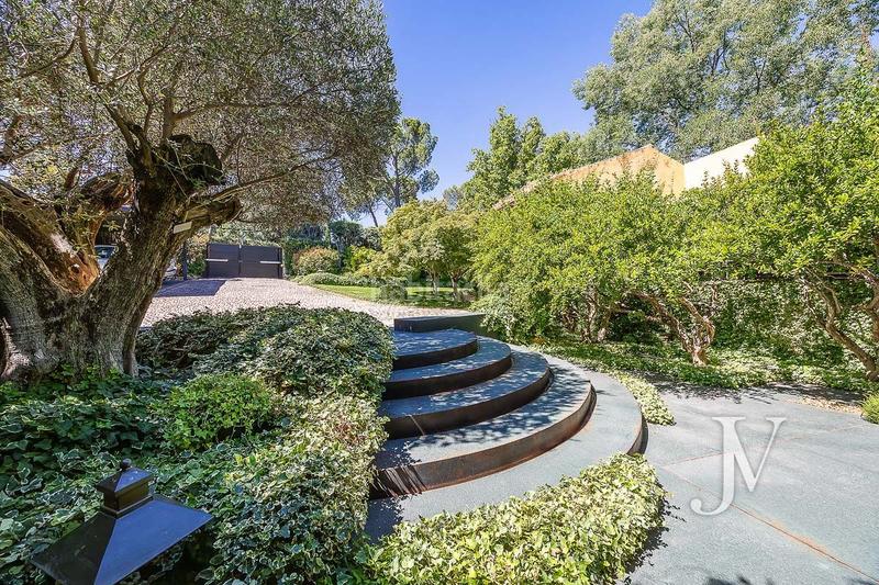 Foto 4a3a0813-b513-4095-b572-88980c052bc5. Chalet avec chauffage parking piscine dans Somosaguas Pozuelo de Alarcón