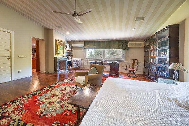 Foto 4d0853b8-f0d0-4f54-ac15-3485ab78d9d5. Chalet avec chauffage parking piscine dans Somosaguas Pozuelo de Alarcón