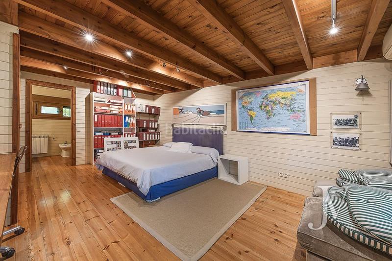 Foto d55d47f9-118b-4a1e-ac0a-377f6713a934. Chalet avec chauffage parking piscine dans Somosaguas Pozuelo de Alarcón