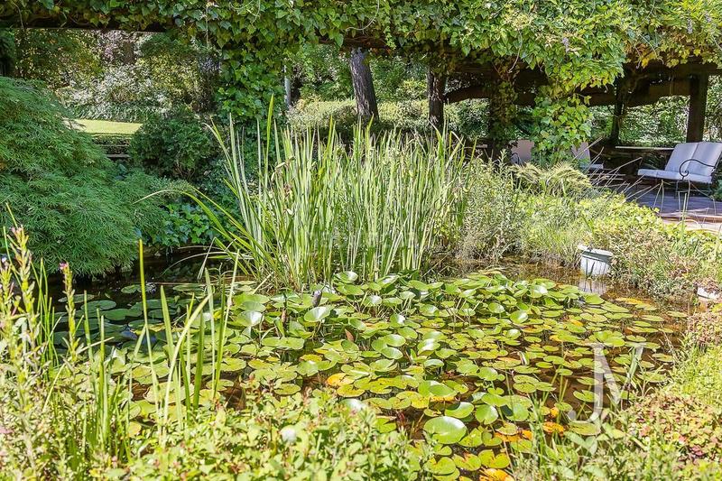 Foto b2628495-3427-49f7-807c-5f237a9a8cf4. Xalet amb calefacció aparcament piscina a Somosaguas Pozuelo de Alarcón