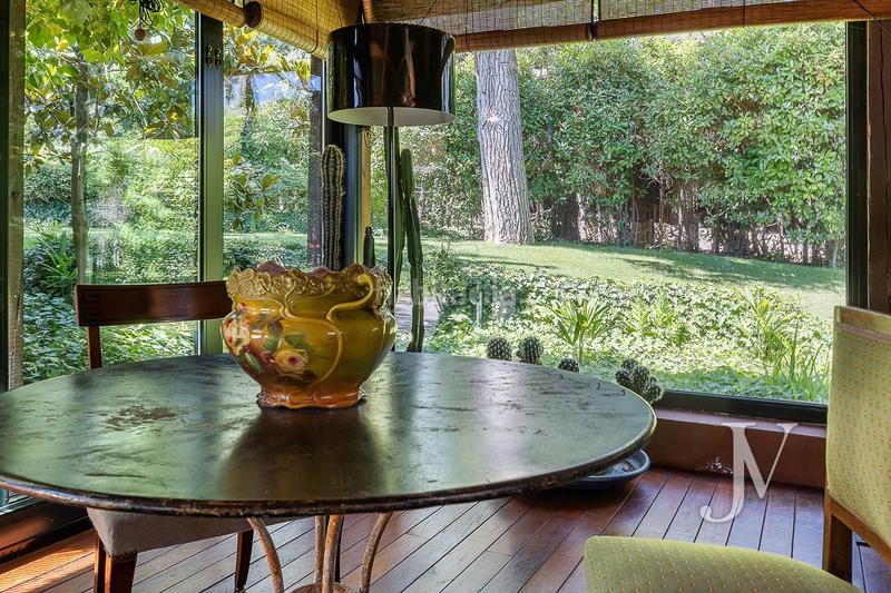 Foto de8d203e-a160-481e-b350-620dda93b7c8. Xalet amb calefacció aparcament piscina a Somosaguas Pozuelo de Alarcón