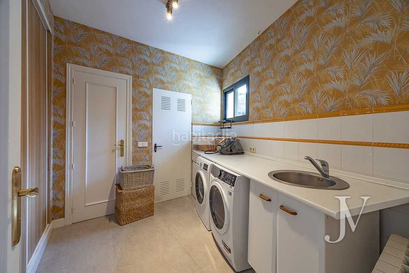 Foto c74ee2f5-caca-46ba-851d-68a2e419da03. Chalet con riscaldamento parcheggio piscina in Ciudalcampo