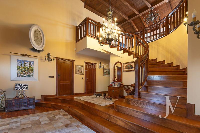 Foto ee31bc53-b4ef-43e8-b910-9b59dc880d43. Chalet en Casar (El)