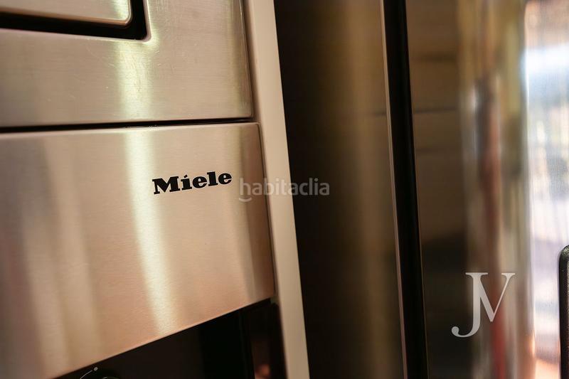 Foto f0bc8f2c-4028-4a85-84c9-d73c7e083ece. Chalet en Casar (El)