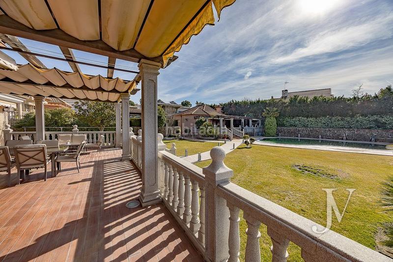 Foto f107aa52-173c-45ae-8637-b376183282c9. Chalet en Casar (El)