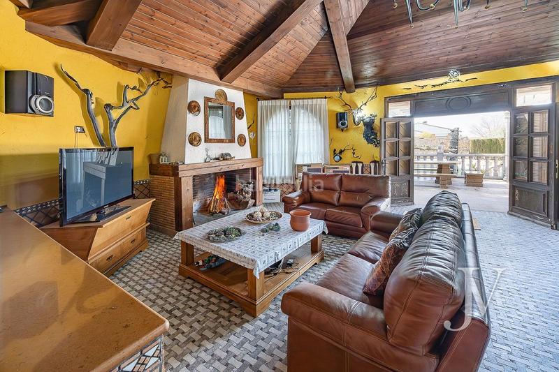 Foto f5c945ef-3df8-4875-8d0c-0b1e0ced584e. Chalet en Casar (El)