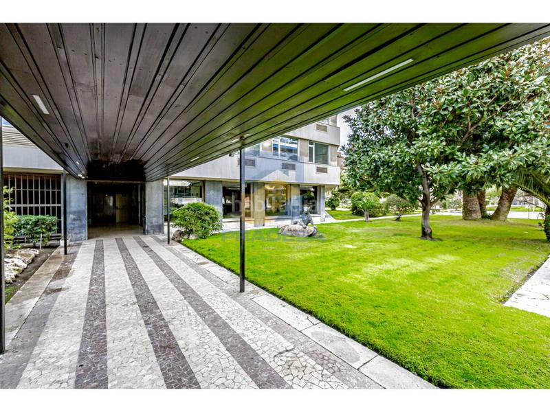 Foto 0ae6abec-1475-403c-9f0a-9c64da635ebc. Office space in Vallehermoso Madrid