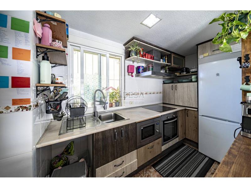 Foto 2f8471a8-cc93-4006-9ef0-4168b41fbbc9. Flat with heating parking in Alpedrete