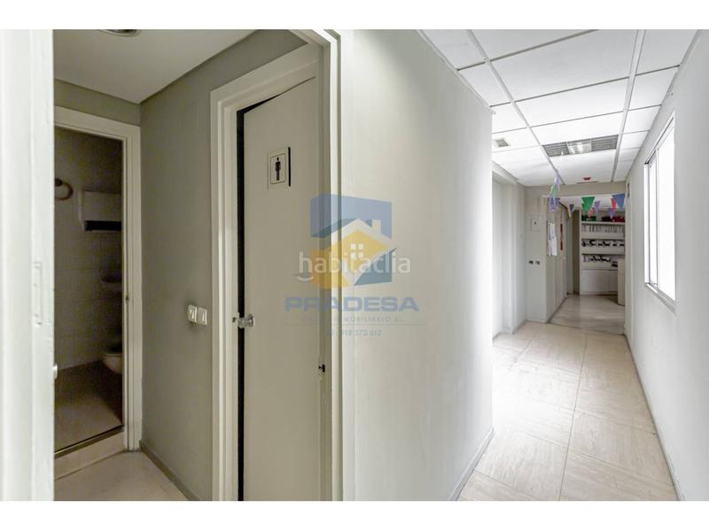 Foto 5bb7a200-cb97-4d55-88f6-2867c798c47e. Oficina ideal inversores !!! se vende planta de oficinas en el representativo edificio parque de las naciones en Madrid