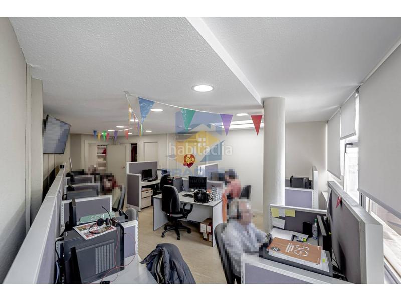 Foto 7096a747-7c05-4d8b-8756-1d842b0fa49d. Oficina ideal inversores !!! se vende planta de oficinas en el representativo edificio parque de las naciones en Madrid