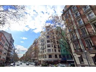 Pis a Recoletos. Piso de 140m2  a reformar  en calle velázquez