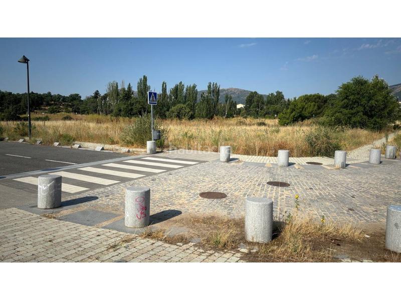 Foto b07857f8-1b67-479f-baae-cfc6690df450. Terrain résidentiel dans Centro-Manguilla Escorial (El)