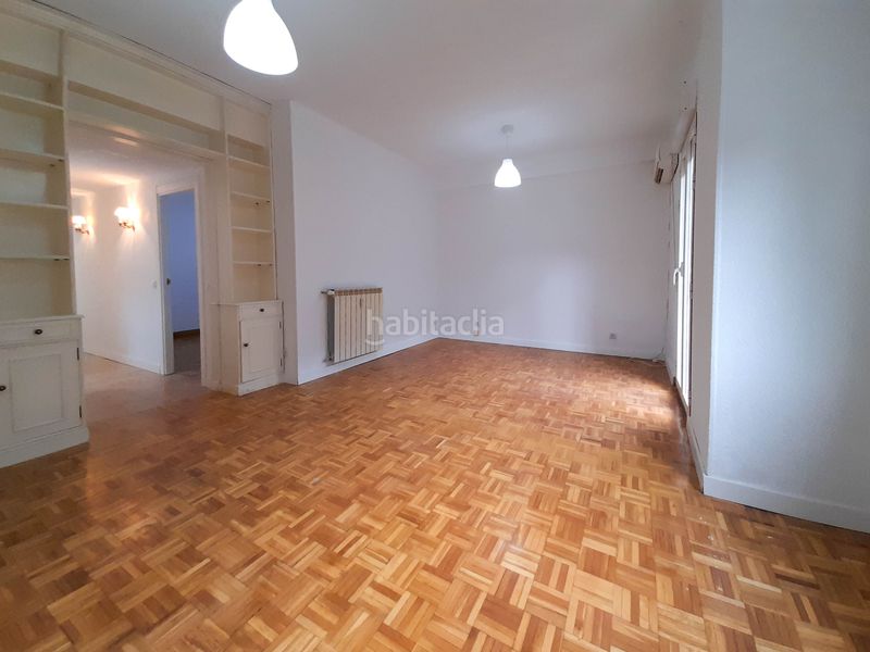 Foto 4113ab93-2d7f-4b3f-bc07-b6bb01c1f07d. Rent flat with heating in Fuente del Berro Madrid