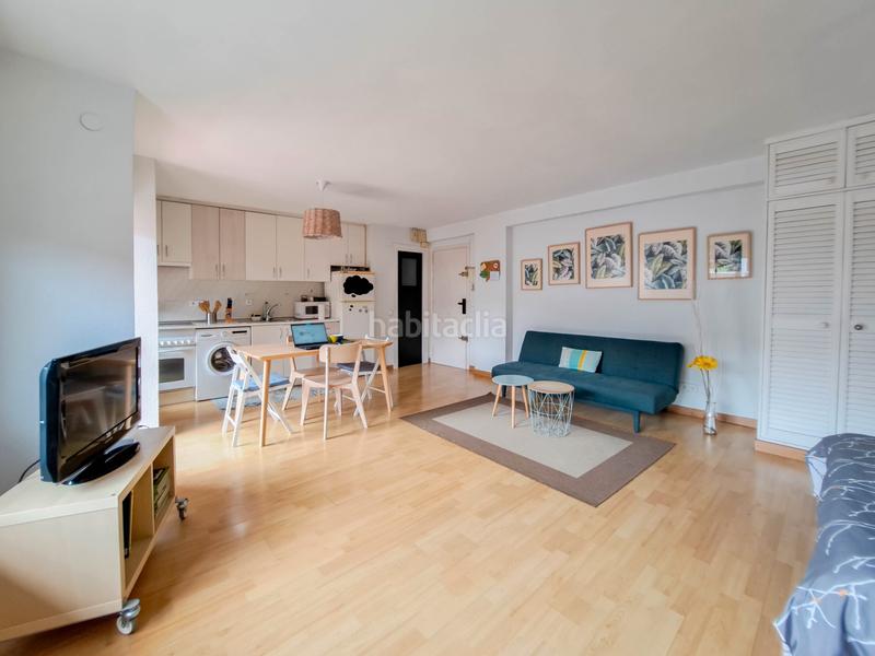 Foto 7179173f-be45-4c3c-8f6e-c693f95866bf. Apartamento en Simancas Madrid
