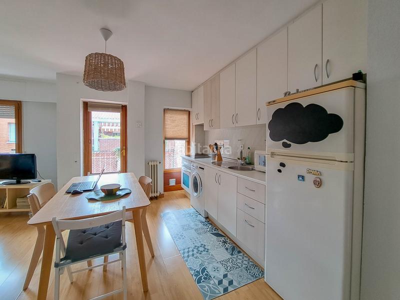 Foto aeccd9f1-b607-4fa8-9f3f-2bea9067e3f6. Appartement avec chauffage dans Simancas Madrid
