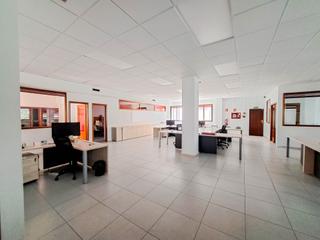 Oficina en Calle de albasanz 34. Oficina en julin camarillo