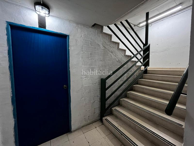 Foto 17938112-bdd8-4709-96f2-a537de27c1d2. Aparcament cotxe a calle del doctor cirajas 3 a Pueblo Nuevo Madrid