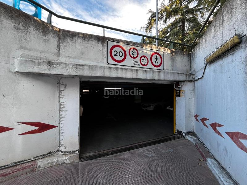 Foto 1cdfb090-15c2-4b23-a241-399b4e02ab91. Aparcament cotxe a calle del doctor cirajas 3 a Pueblo Nuevo Madrid