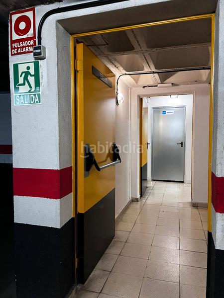 Foto 4fa274da-9e3b-44a4-bbe3-fd18096cfeed. Aparcament cotxe a calle del doctor cirajas 3 a Pueblo Nuevo Madrid