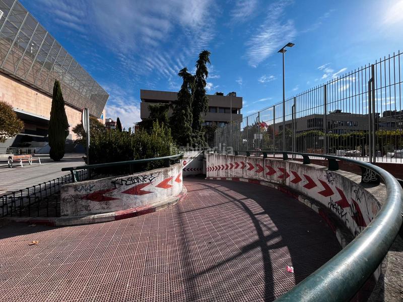 Foto 7bb76078-bbce-4304-bc6d-5e5998d9719d. Aparcament cotxe a calle del doctor cirajas 3 a Pueblo Nuevo Madrid