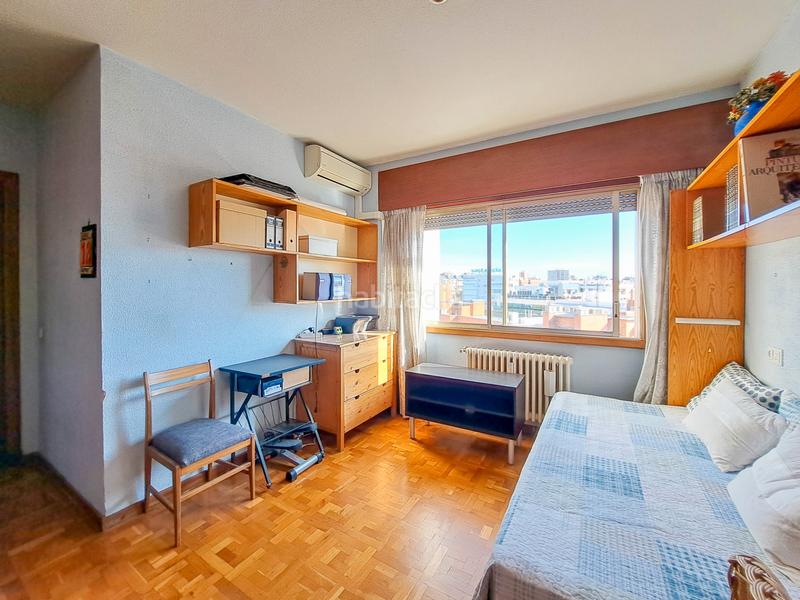 Foto 4f6be57c-9527-4ada-a09d-e7e7403083d5. Flat in calle de santo domingo de silos 4 in El Viso Madrid