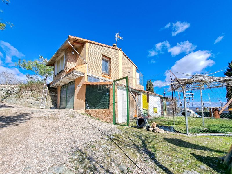 Foto 033d7229-daf4-4a65-9c1b-debc36aff2e4. Casa a urbanización valgrande 26 a Chinchón