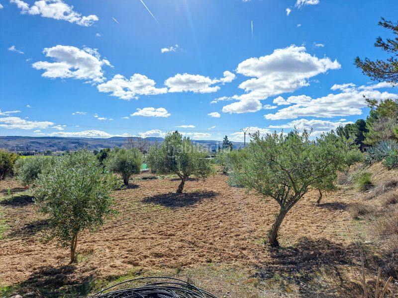 Foto 8adf8a74-2596-4fba-a6b0-980174ad6768. Casa a urbanización valgrande 26 a Chinchón