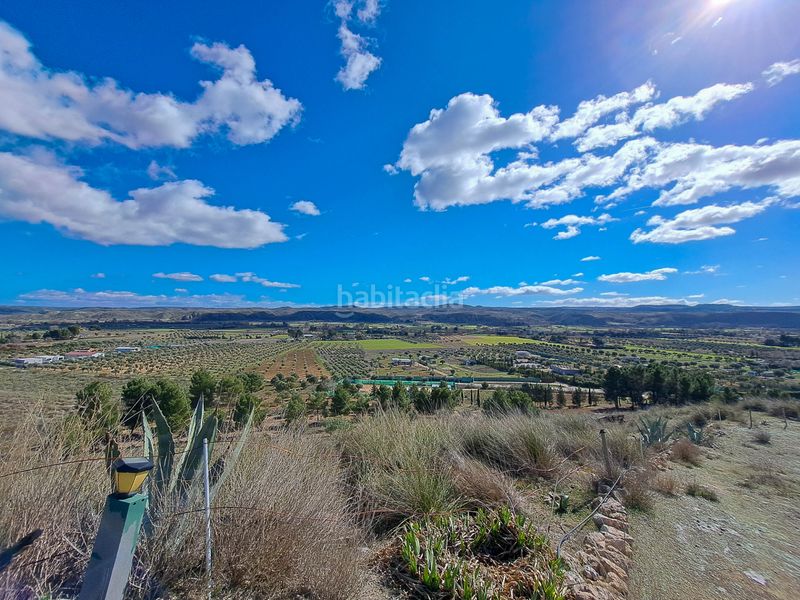 Foto c767868a-f5f8-4c48-a271-633986163de8. Casa a urbanización valgrande 26 a Chinchón