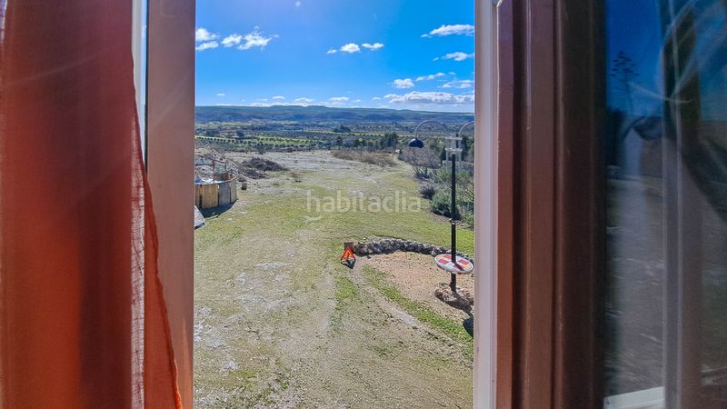 Foto f767eb7c-abcc-4fa0-87d8-276d28164926. Casa a urbanización valgrande 26 a Chinchón