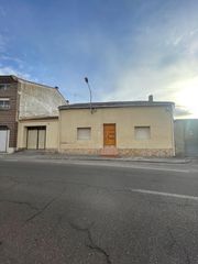 House in Carretera valladolid 7