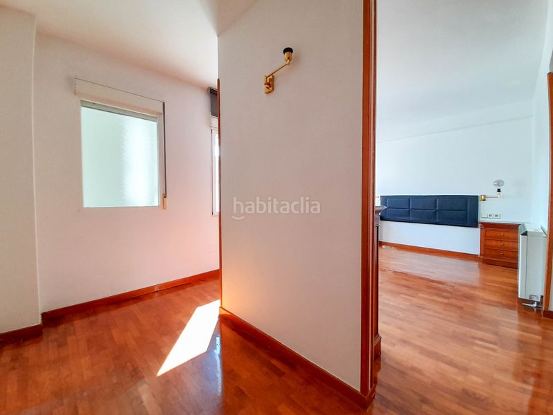 Foto 88feccaa-8446-42cc-86db-0732715d9b0e. Rent flat with heating in Simancas Madrid