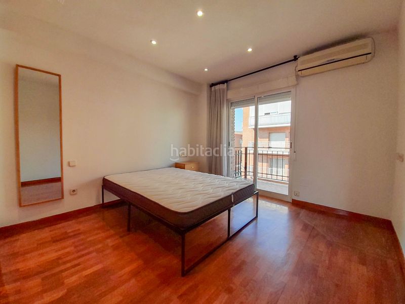 Foto 8dfdc596-38c5-4b36-84fc-56438ea0ad83. Rent flat with heating in Simancas Madrid
