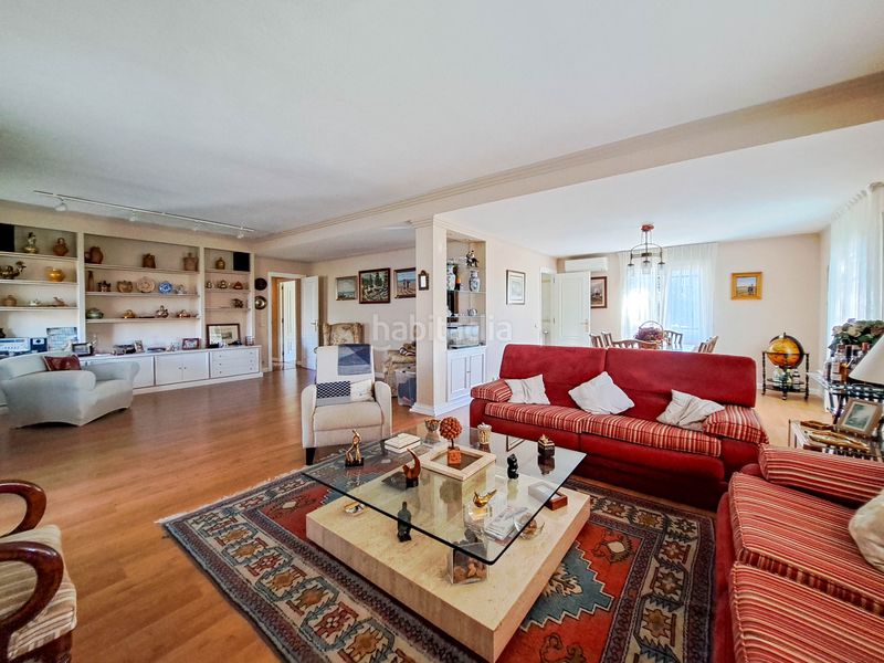 Foto 273f9aee-00b9-41e6-8ae4-16442bb0c609. Chalet en Colonia Torrelodones