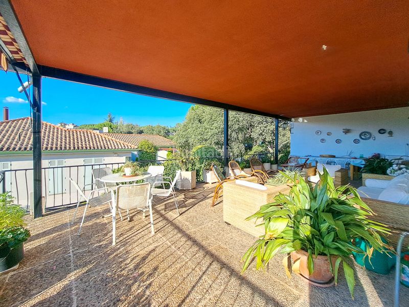 Foto b71d4de5-154f-48a2-9cc2-f7dfac7a98ab. Chalet en Colonia Torrelodones