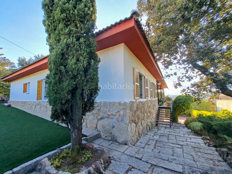 Foto d810c041-a1e5-4274-b393-5e4edbeece70. Chalet en Colonia Torrelodones