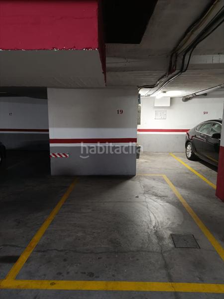 Foto 685e383d-f914-4dc7-b228-784ef473602d. Aparcament cotxe a Yuncos