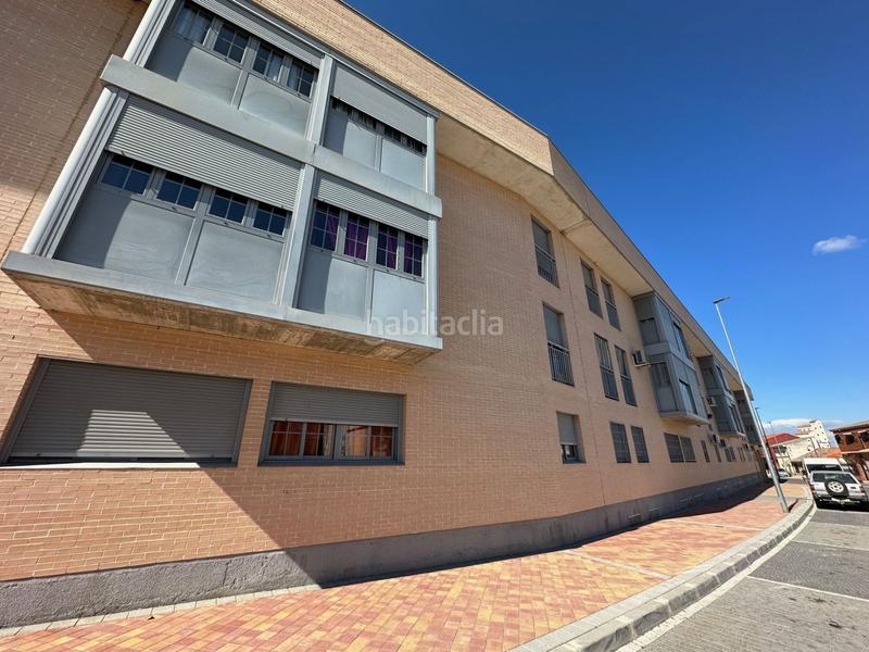 Foto a0ad6b91-e0d6-4b45-bb95-52747f88c527. Parking coche en Santa Olalla