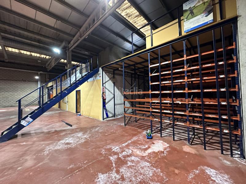 Foto 46d55359-e92a-49ed-8eb2-68e47d0c9a1b. Rent industrial building in Villafontana - Estoril I Móstoles
