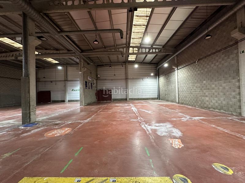 Foto 85bc3104-12e0-49ea-ad5b-1328a61d6469. Rent industrial building in Villafontana - Estoril I Móstoles