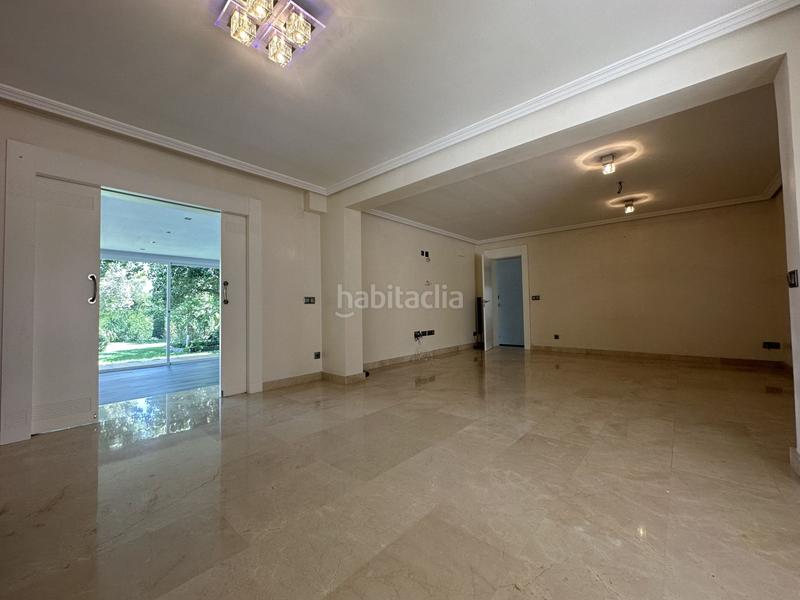 Foto 83bac89c-dd33-473e-bb1c-58f972410550. Rent house in Valdecabañas Boadilla del Monte