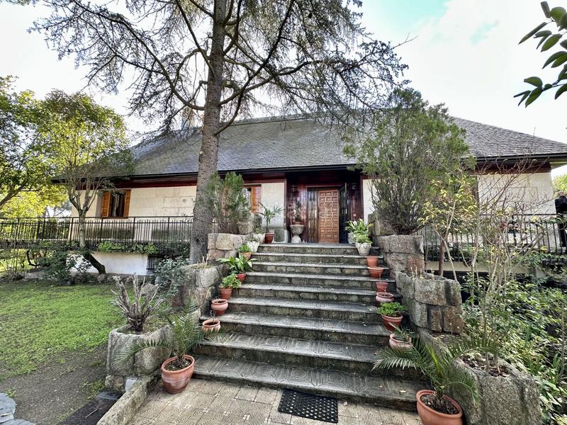 Foto c31e8e6e-0aac-4bea-a4c6-eede47e16aca. House in Las Lomas Boadilla del Monte