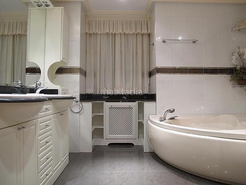 Foto a724069e-74f5-4792-bc61-fd006cc82c00. Rent chalet in Valdecabañas Boadilla del Monte