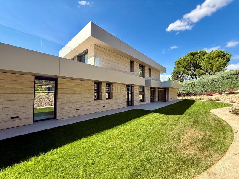 Foto 3f84e0d2-5111-429d-aefb-1d9dbef432d4. Chalet en Las Lomas Boadilla del Monte