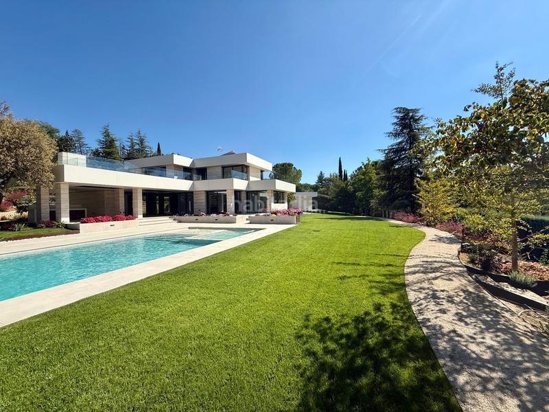 Foto 89b7e324-0180-4c7d-9340-bb41e76a0de6. Chalet en Las Lomas Boadilla del Monte