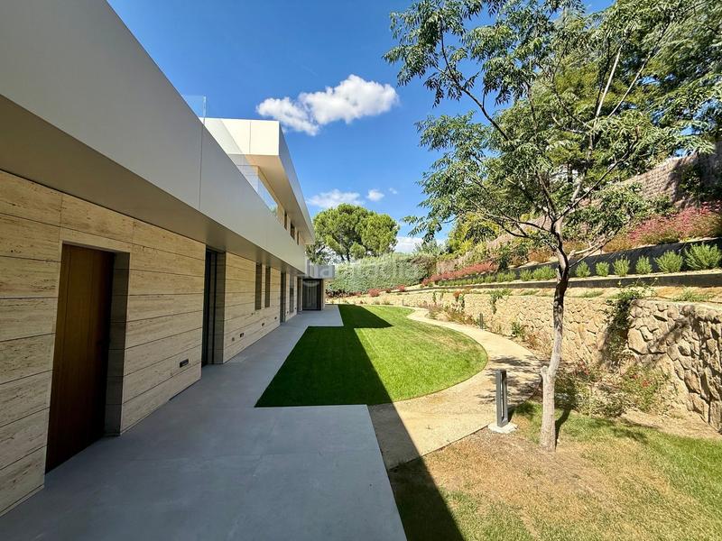 Foto 9e9f2bad-fee1-48e0-b2eb-73483d33f8b5. Chalet en Las Lomas Boadilla del Monte